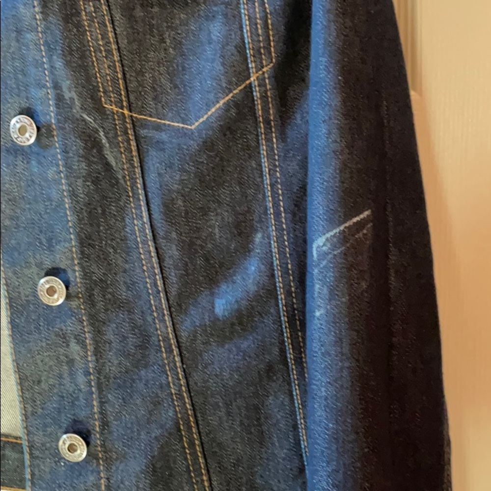 Gap Denim Jacket. Never Worn. - image 5